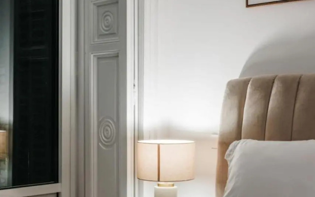 Stunning & Bright 2BD 2BTH – CITY CENTER -GRAN VIA