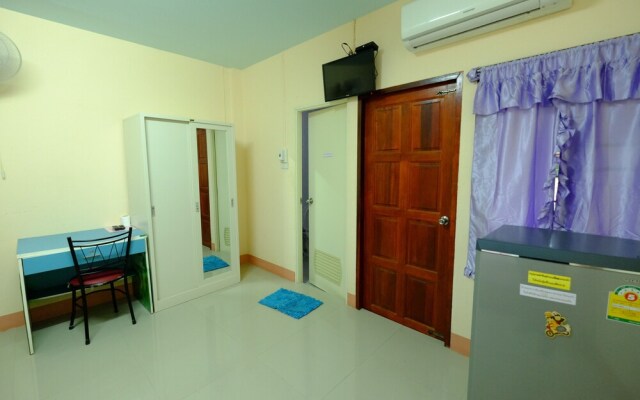 Baansetthanan Apartment