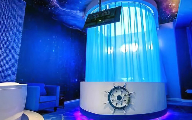 Boli 24 Fang Theme Hotel