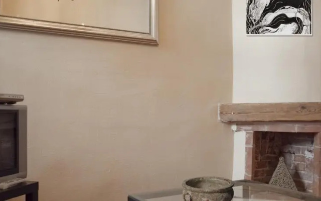 Moderion - Old Town North