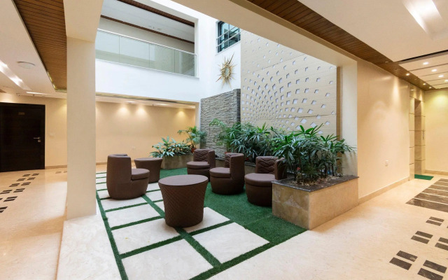 Capital O 16172 Hotel Radiant