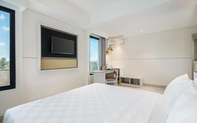 Swiss-Belcourt Lombok