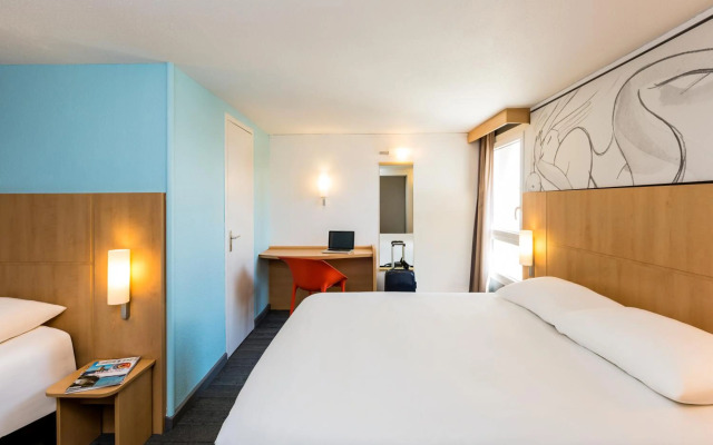 ibis Roscoff bord de mer