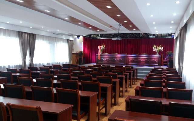 ibis Nantong Qingnian