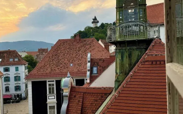 Carillon by BestChoice  - Parking Option