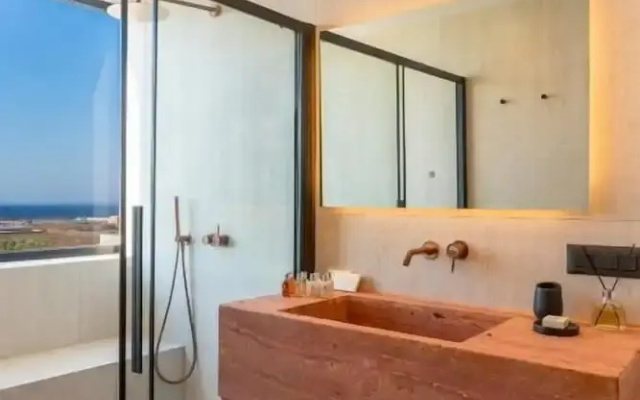 Fregata Luxury Villa