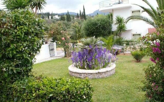 Marinos Apartments