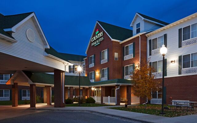 Country Inn & Suites by Radisson, Duluth North, Mn