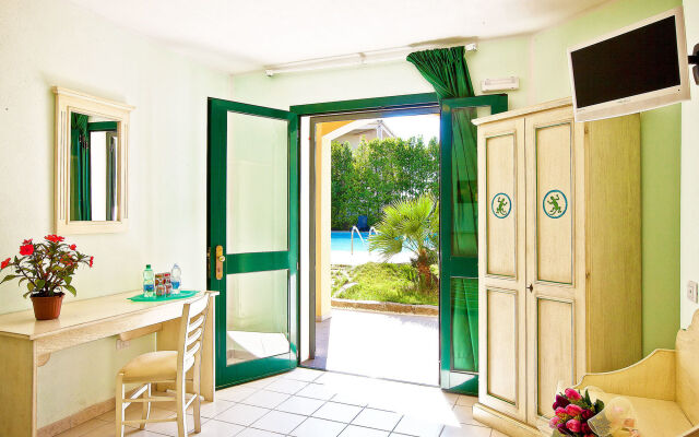 Ariadimari Hotel