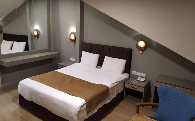 Hotel Jakaranda Istanbul