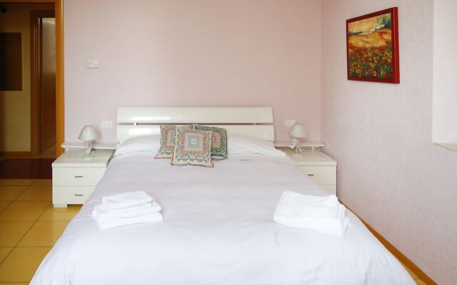 Rentopolis S.Carlo Borromeo 18 Rho Fiera