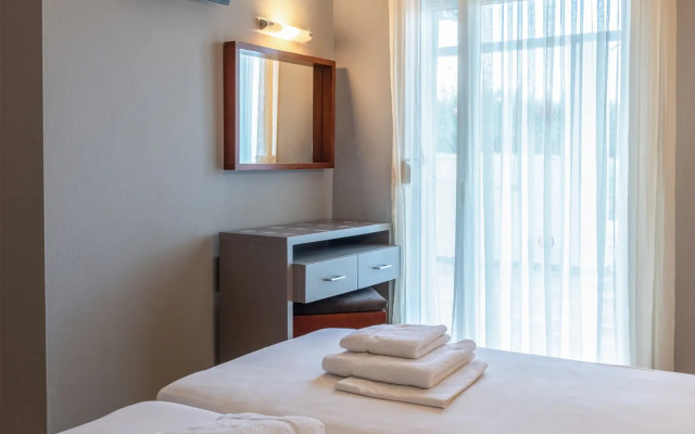 Ampelia Hotel Kassandra