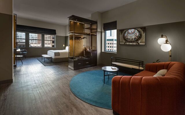 Cyrus Hotel, Topeka, a Tribute Portfolio Hotel