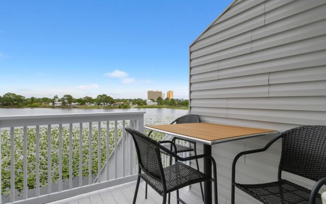 Lullwater Beach #413