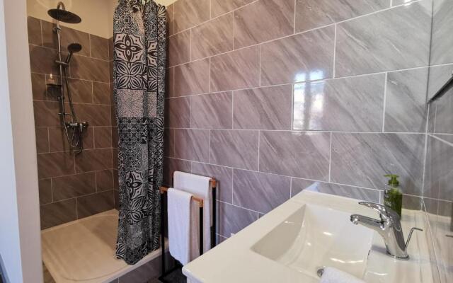 Appart Hotel Centifolia - Place aux aires