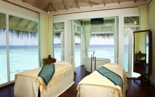 Anantara Kihavah Maldives Villas