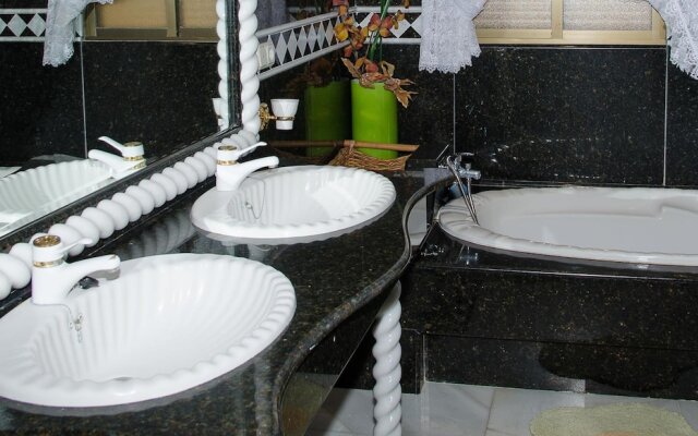 Chalet With 4 Bedrooms in Montemayor, With Wonderful City View, Privat