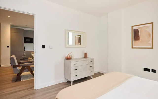 The Tottenham Escape - Lovely 2bdr Flat With Balcony