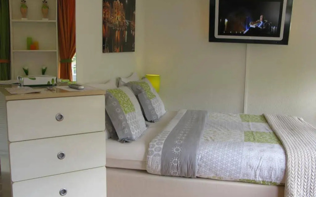 Sir Nico Guest House