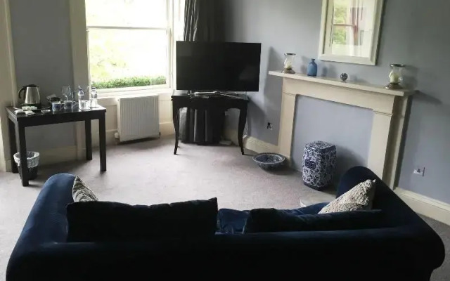15Glasgow Bed & Breakfast