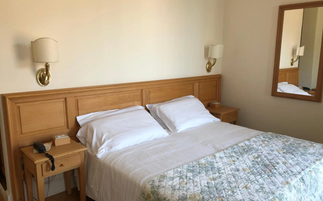 Hotel Royal