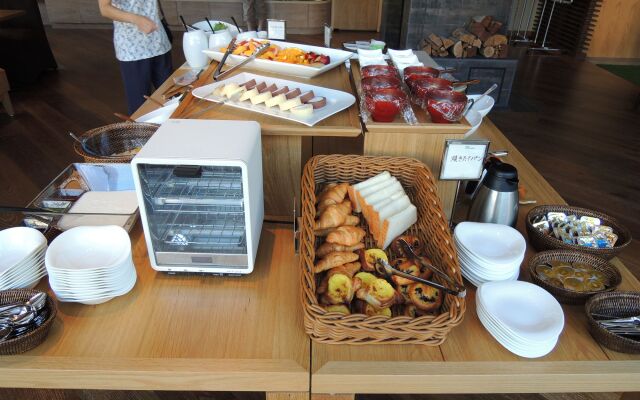 Hotel Coco Grand Takasaki