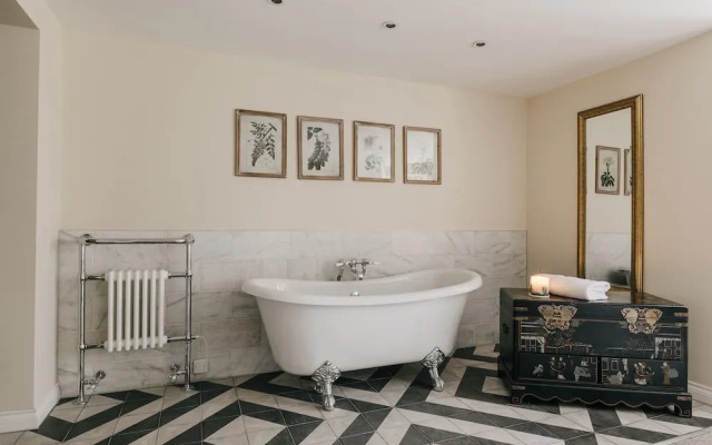 Tyndall Villa Boutique B&B