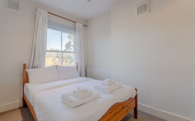 1 Bedroom Flat in Brixton