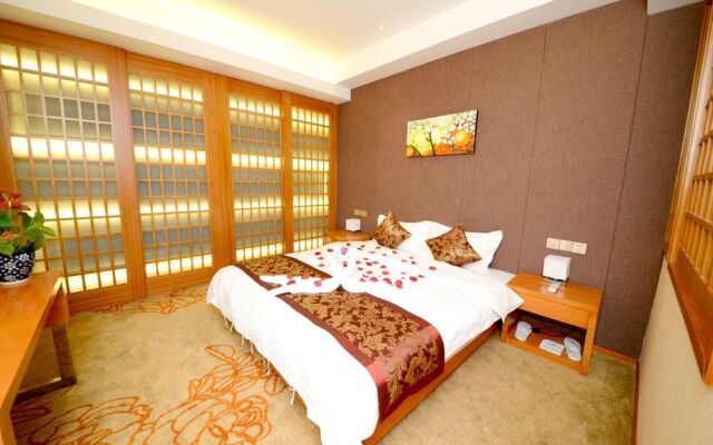 Qiandaohu Jinqiuyuan Hotel