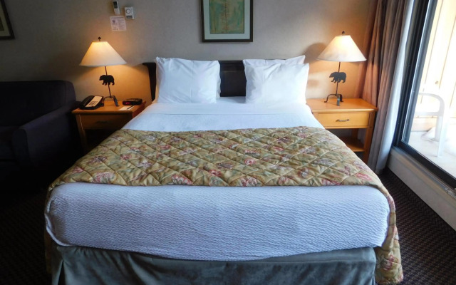 Douglas Fir Resort and Chalets