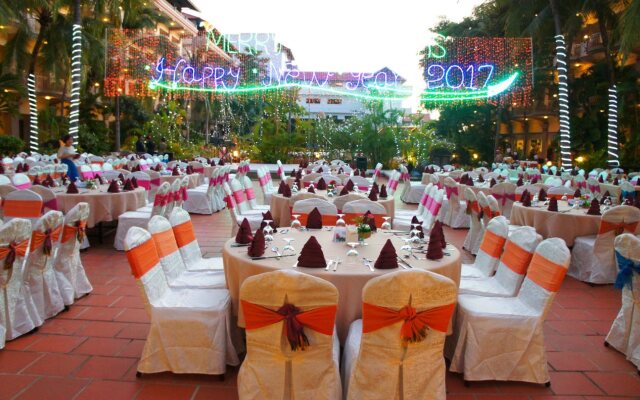 Angkor Howard Hotel