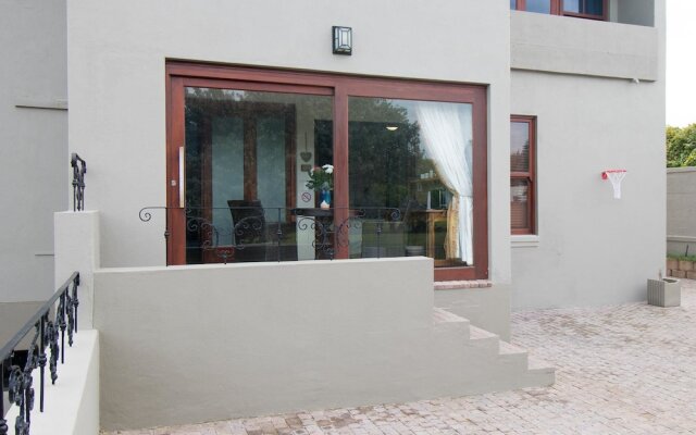 Golf Cottage