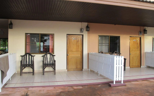 OYO Baan Tong Tong Pattaya Resort