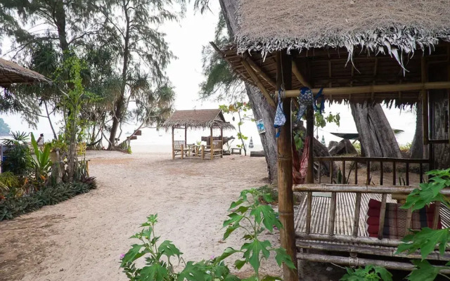 Deeland Bungalows