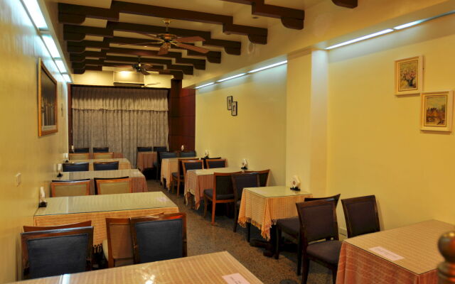 Hua Guo Hotel
