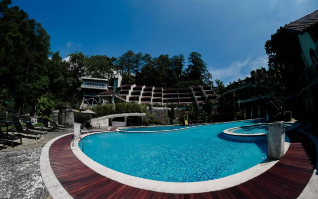 Pines Garden Resort