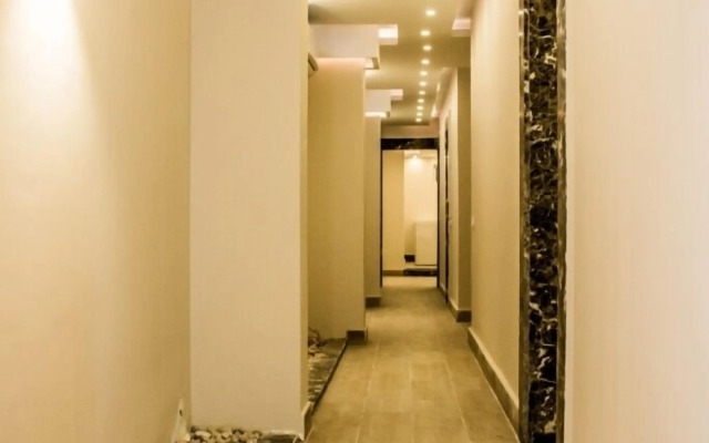 Aqua Palms Swim Up Apartments