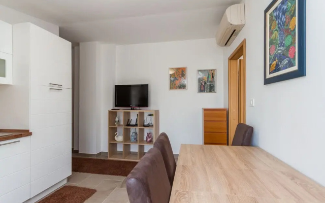 Apartments Antic by Locap Group