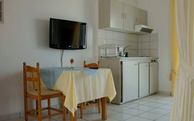 Oasis Hotel Kyparissia