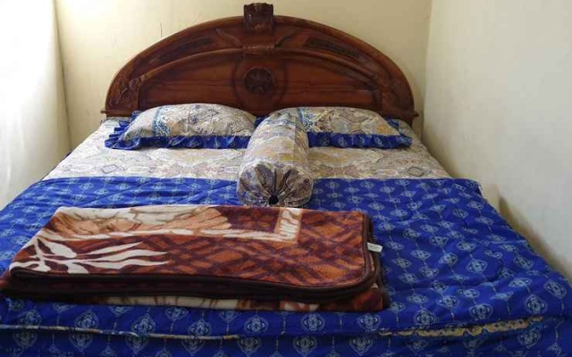 Penginapan Dwarawati Syariah – Guest Rooms – Wonosobo