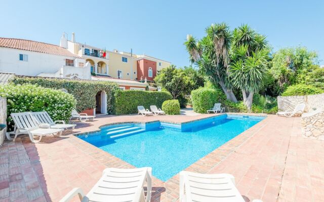 Casa Omlandia With Pool - Lagos Old Town