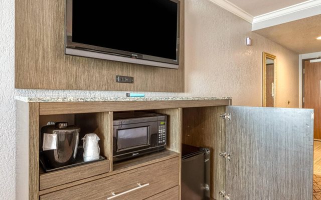 Amanzi Hotel, an Ascend Collection Hotel