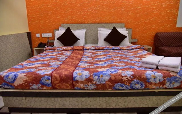 OYO 3950 Hotel Hayat Rabbani