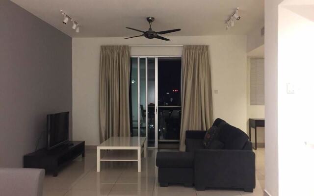 Publika Suites by iHost