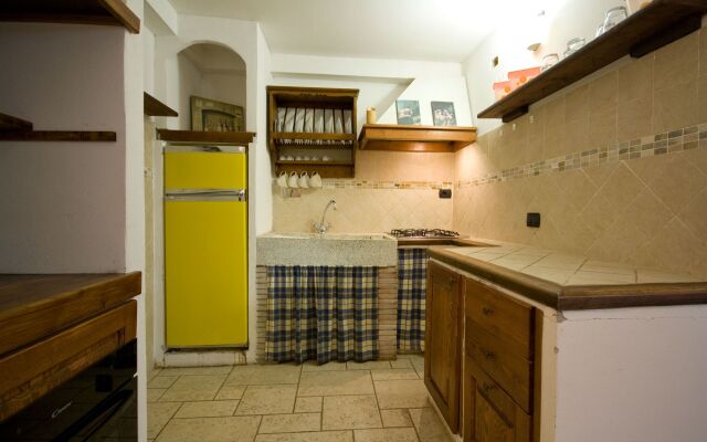 Follonica Apartments