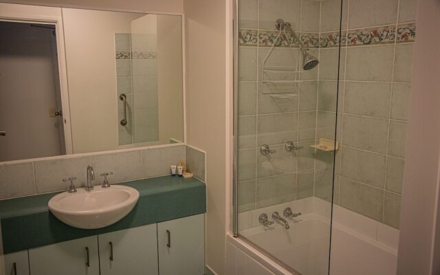 Tripcony Quays Apartments