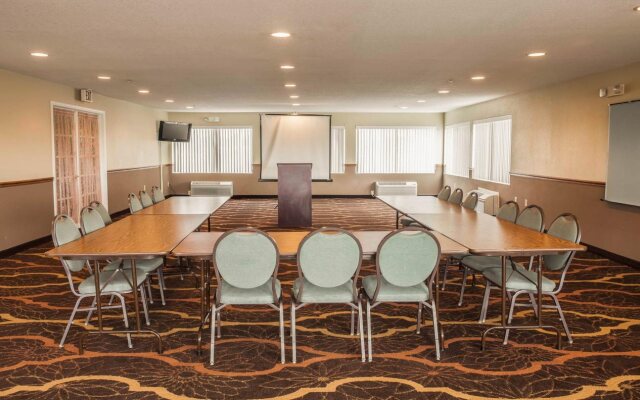 Quality Inn & Suites Georgetown - Seaford