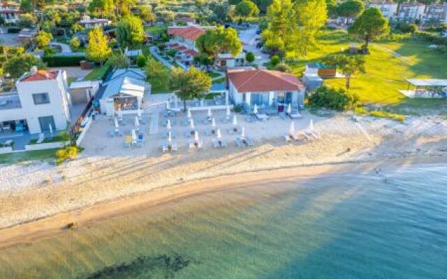 Zinozis Beach Apartments
