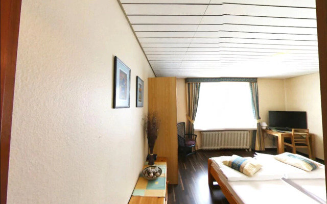 STATEment Hotel