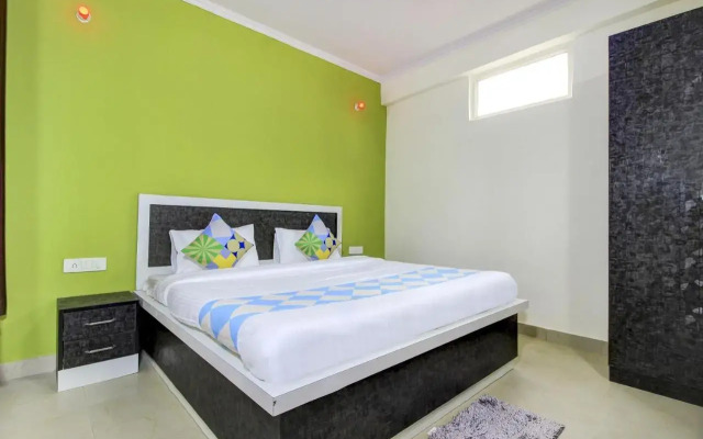 Oyo Flagship 77433 Sk Hotel